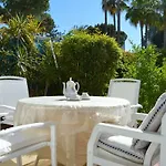 White Pearl Beach - Elviria Playa