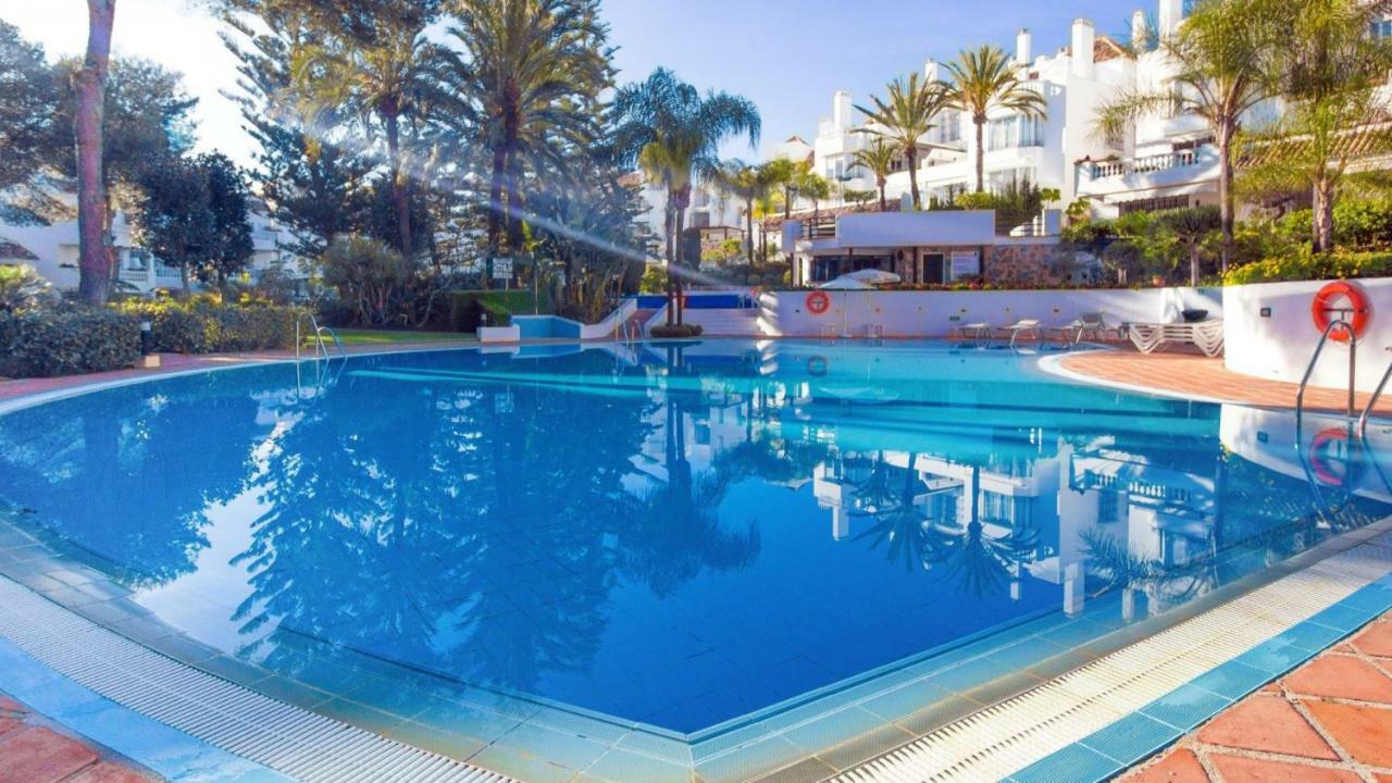 White Pearl - Elviria Playa * Marbella